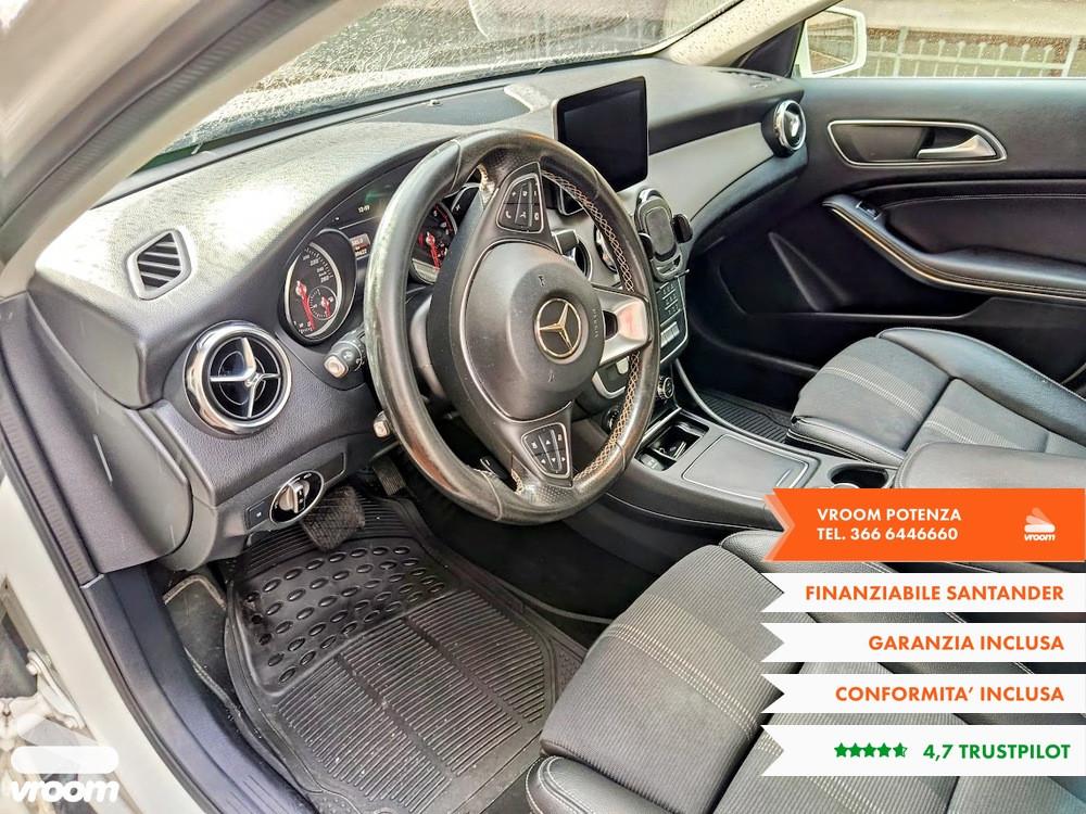 MERCEDES GLA (X156) GLA 200 d Executive