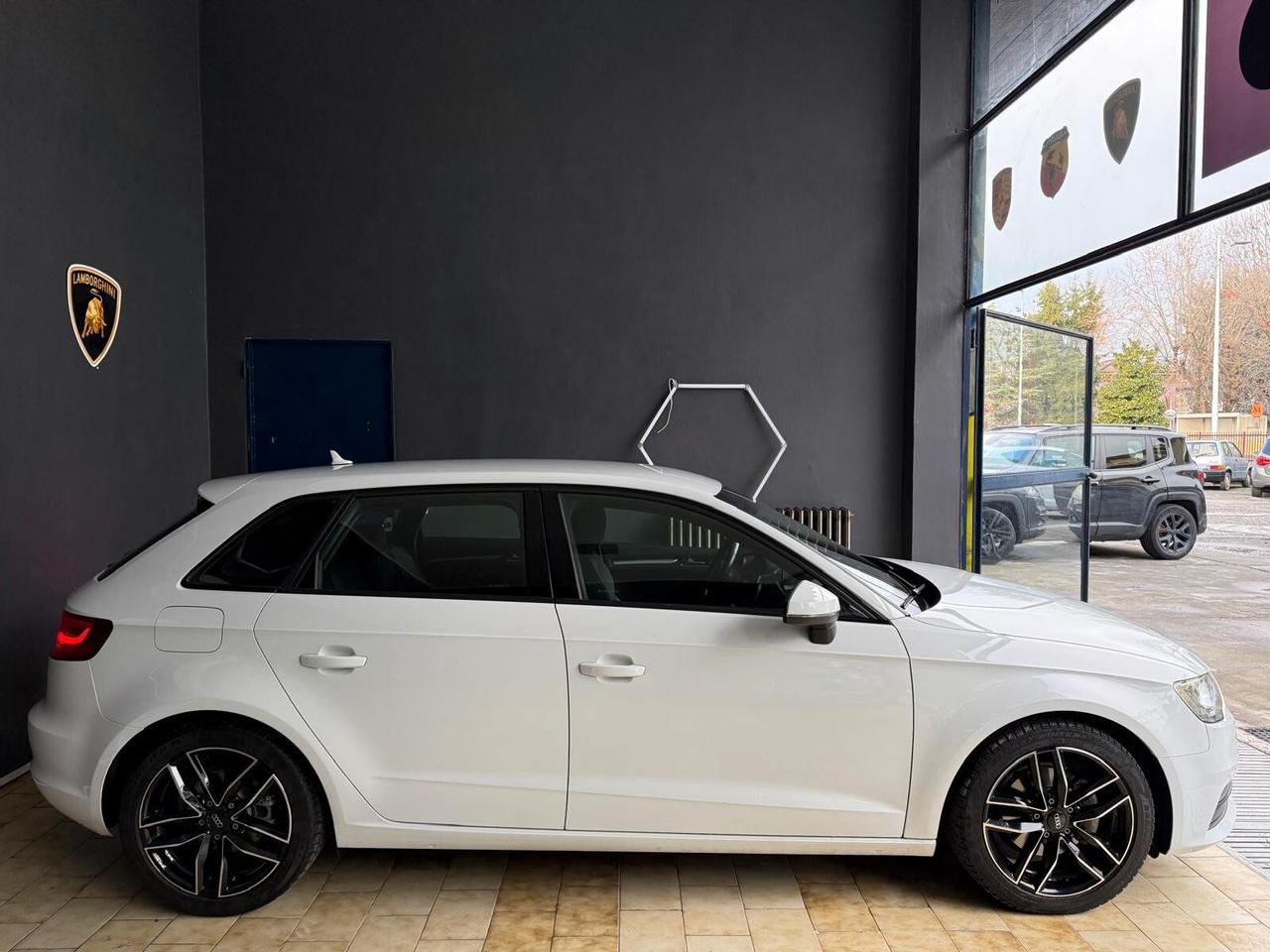 Audi A3 2.0 TDI 150 CV clean diesel S tronic Ambition