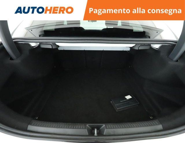 MERCEDES-BENZ A 200 Automatic Premium