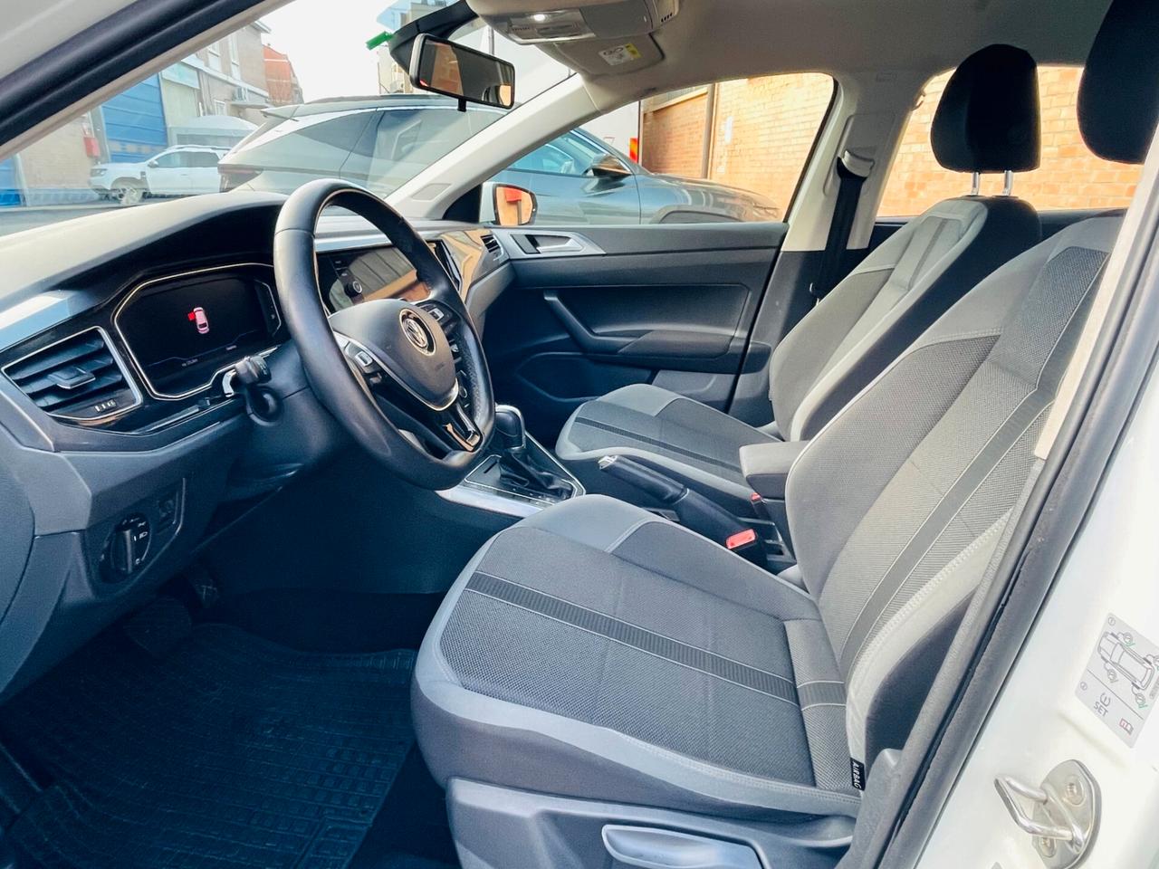 Volkswagen Polo 1.6 TDI 95 CV DSG R-LINE