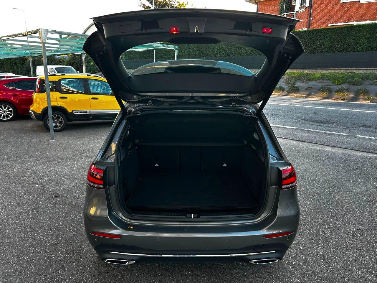 Mercedes B 200 D Premium 8G-DCT