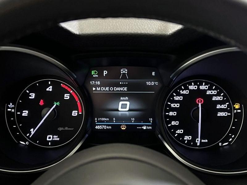 Alfa Romeo Stelvio Stelvio 2.2 Turbodiesel 210 CV AT8 Q4 Executive