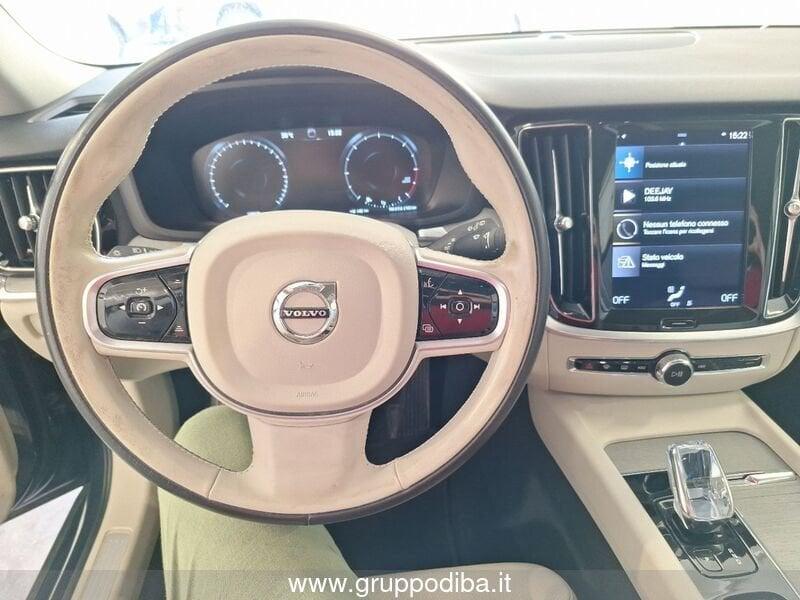 Volvo V60 II 2019 Diesel 2.0 b4 Inscription auto