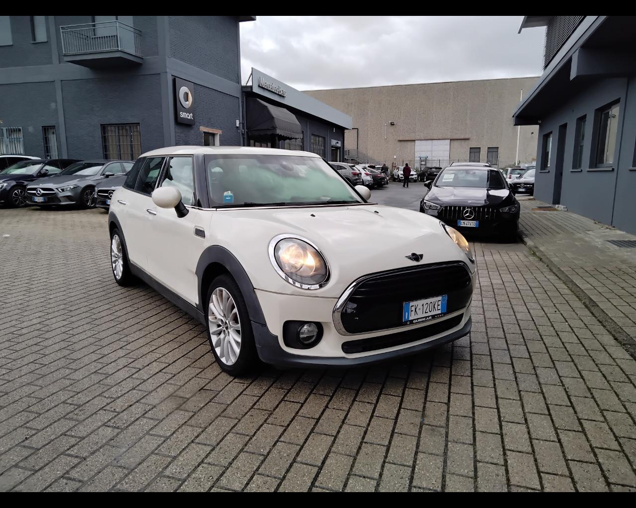 MINI Mini IV F54 2016 Clubman - Mini Clubman 2.0 Cooper D auto