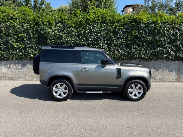 LAND ROVER Defender 90 3.0D I6 200 CV AWD Auto S GANCIO DI TRAINO