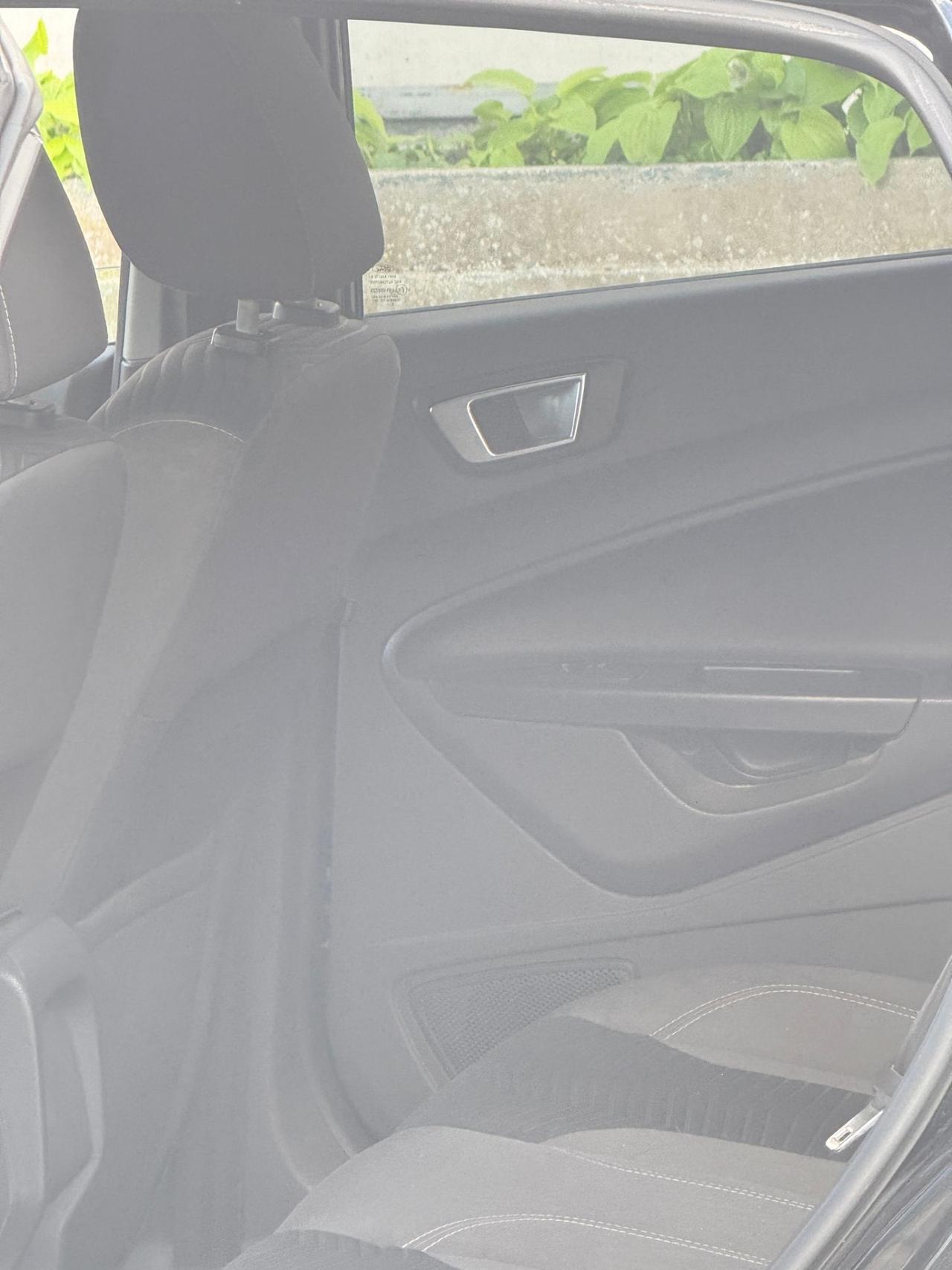 Ford Fiesta 1.4 5p. Bz.- GPL Titanium