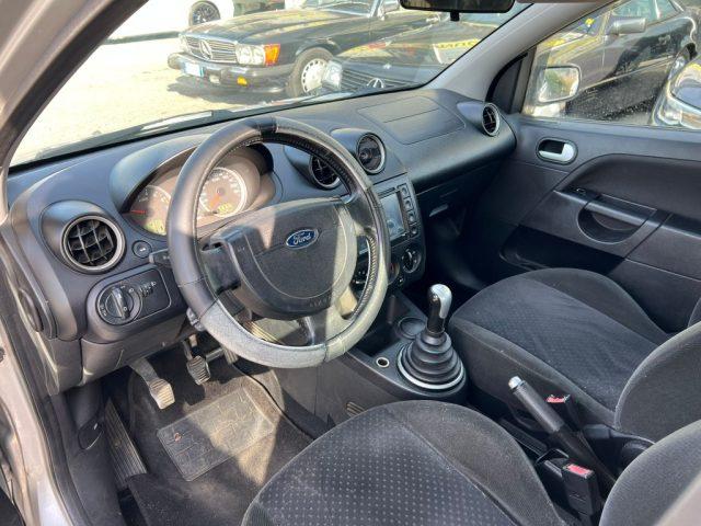 FORD Fiesta 1.2 16V 5p. Ghia