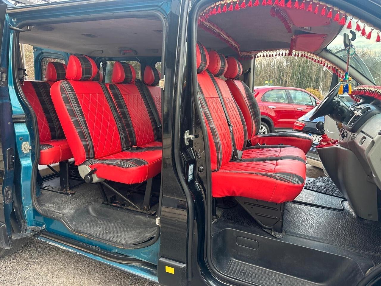 Renault Trafic T27 1.9 dCi/90 PC-TN Passenger Luxe NEOPATENTATI 9 POSTI