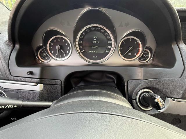 MERCEDES-BENZ E 250 CDI Coupé BlueEFFICIENCY Avantgarde