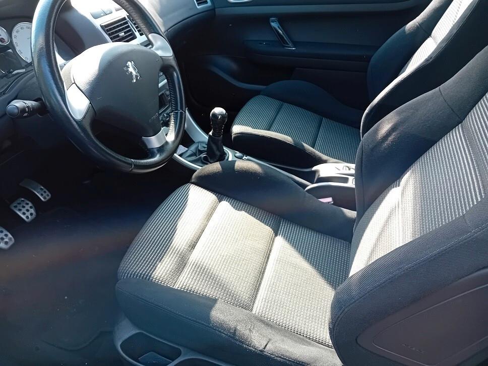 Peugeot 307 1.6 16V CC