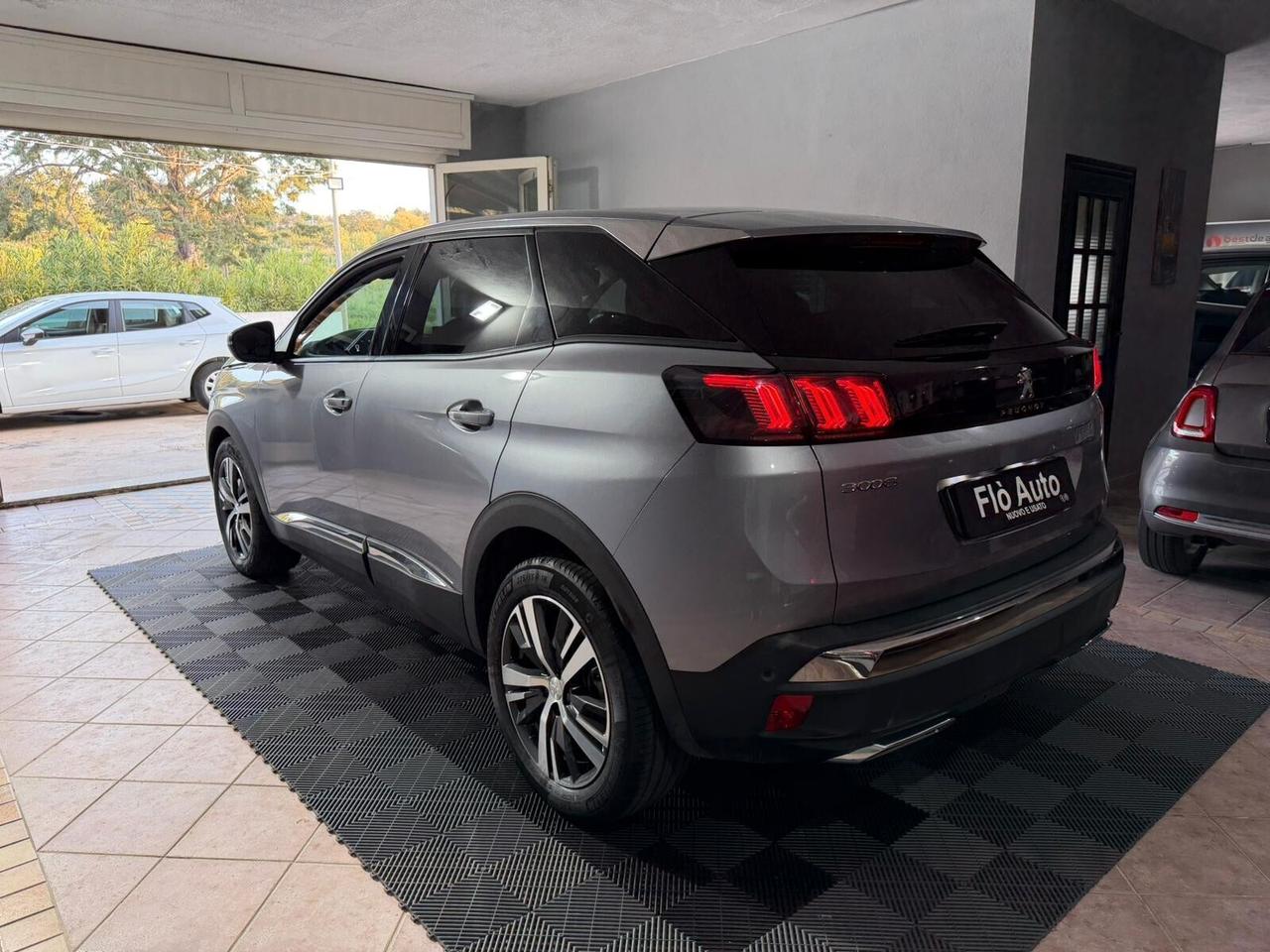 Peugeot 3008 1.5 BlueHdi (Diesel) 130cv - Allure Pack