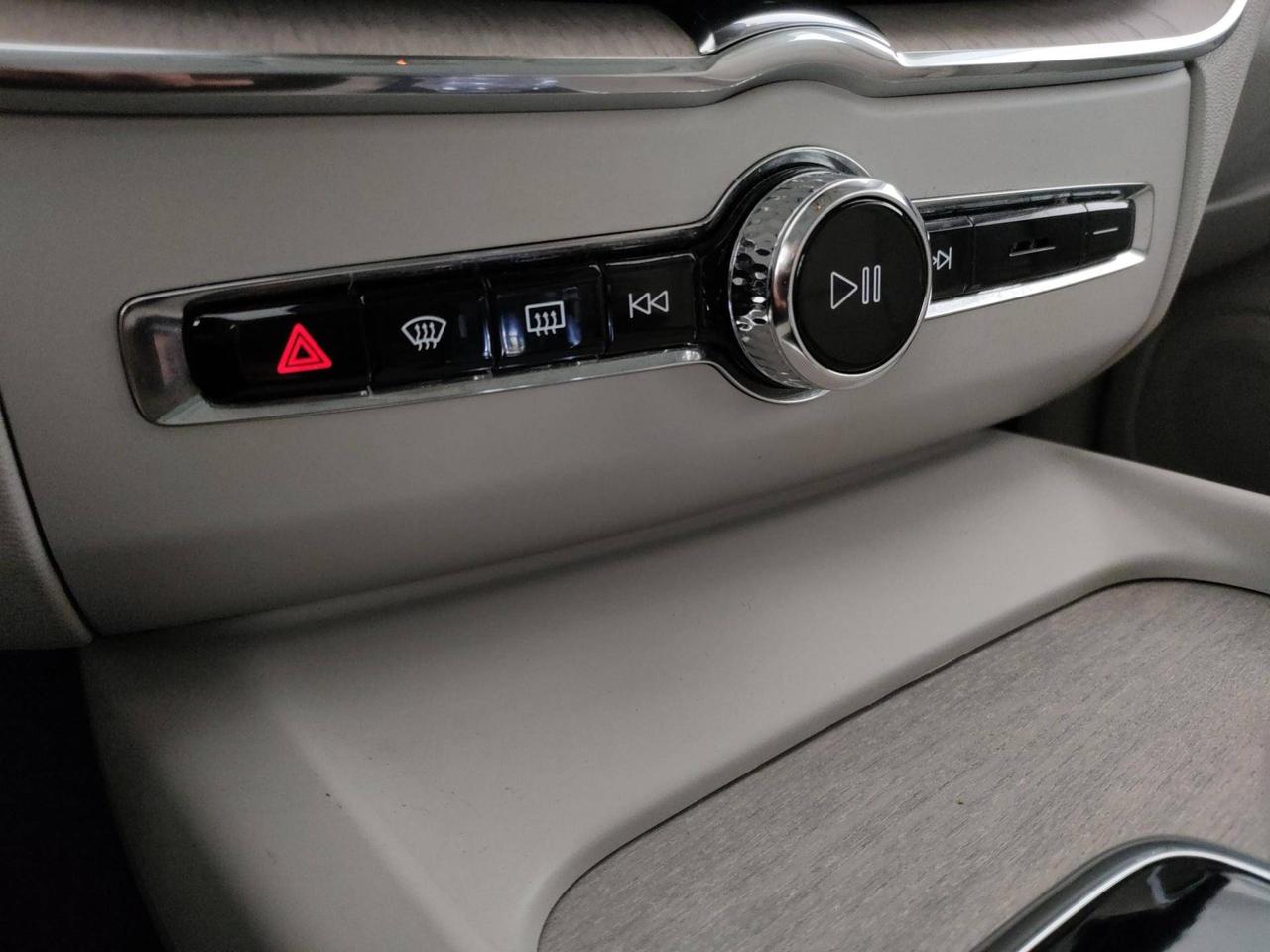 Volvo XC60 2.0 b5 Inscription awd