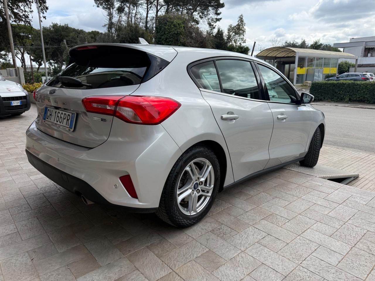 Ford Focus 1.0 EcoBoost Hybrid 125 CV Titanium 2021