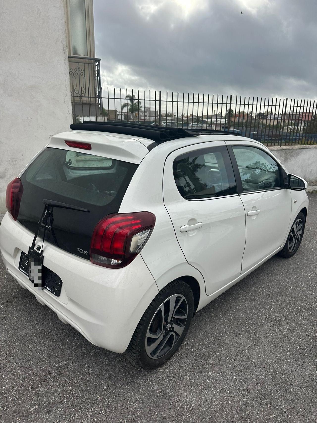 Peugeot 108 VTi 68 5 porte Allure CabrioPDC