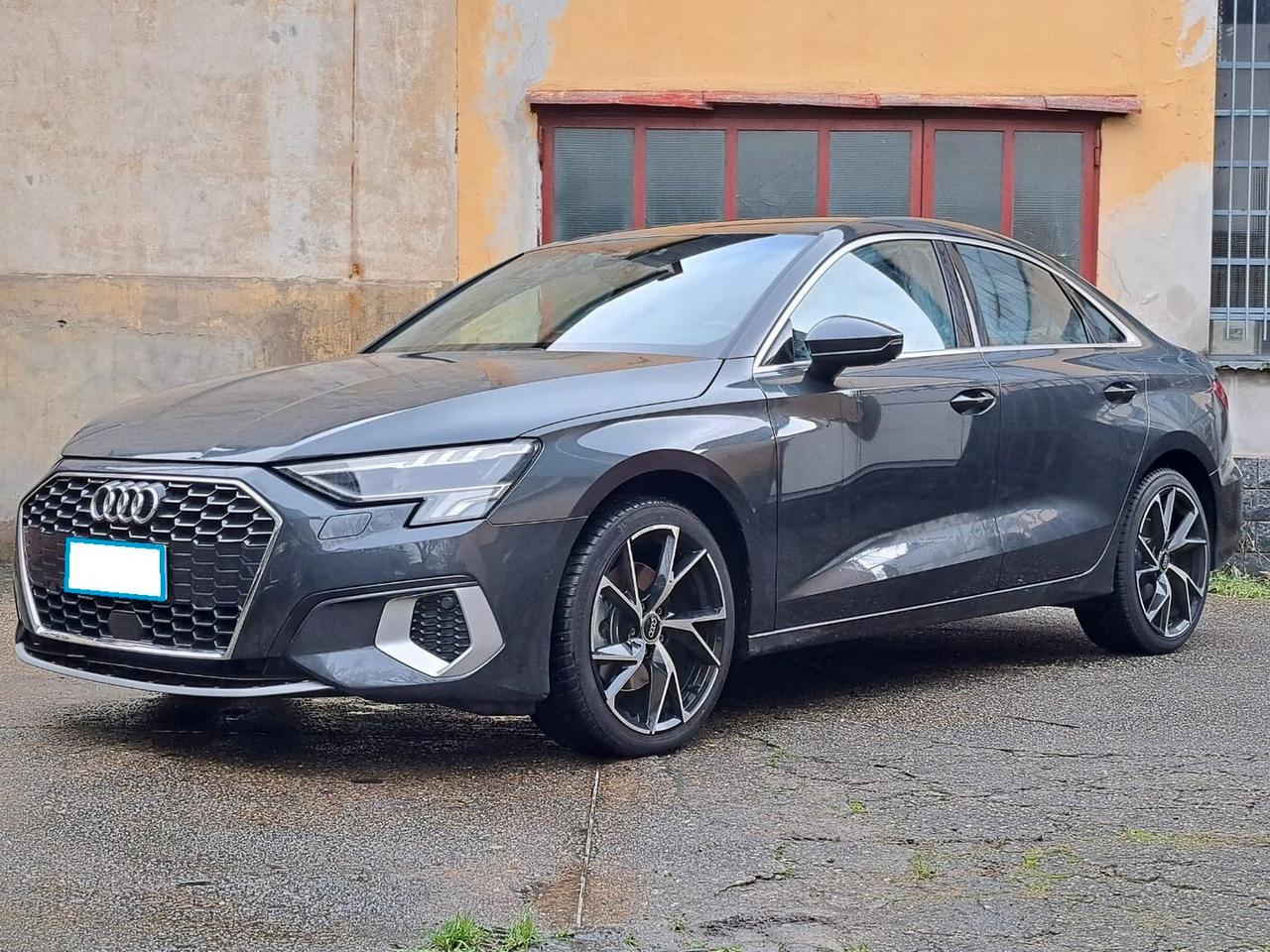 Audi A3 Sedan 35 TDI S tronic Business Advanced