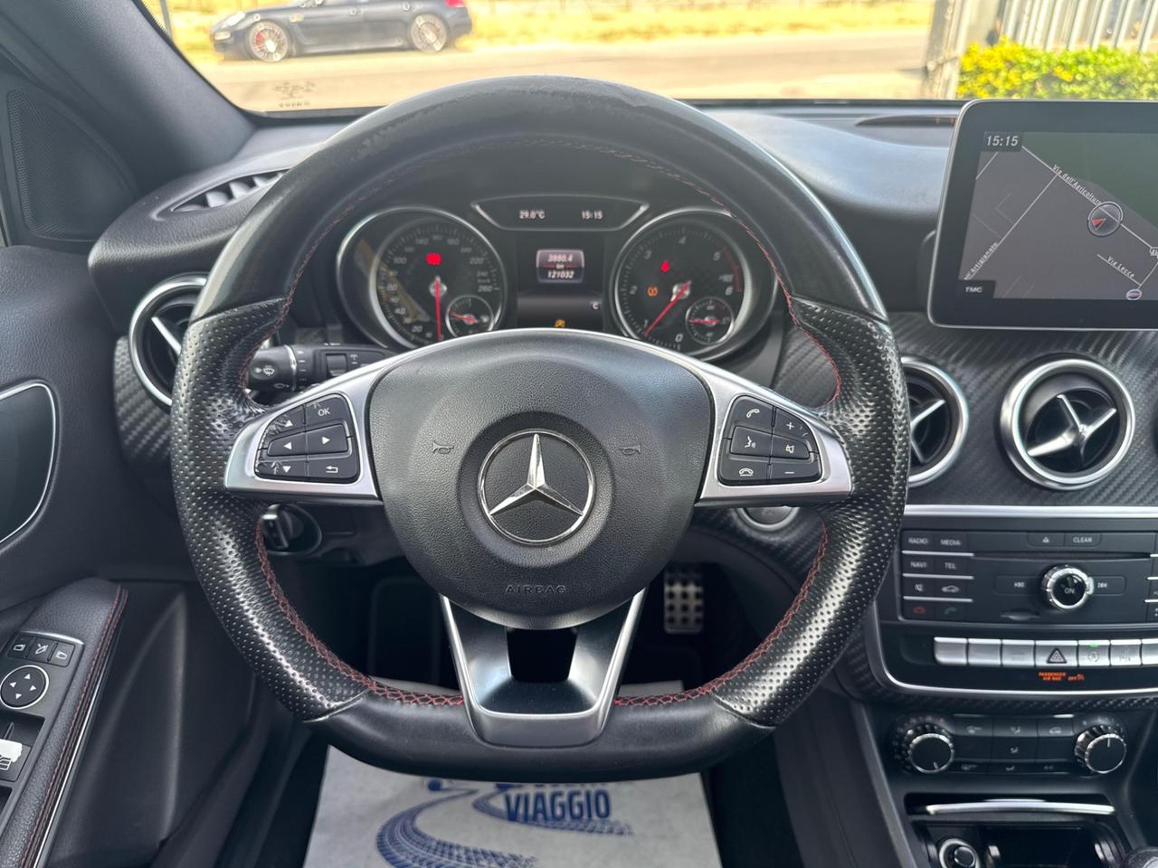 Mercedes-benz A 180 d Premium