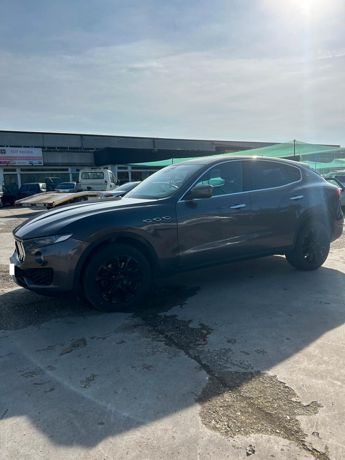 Maserati Levante V6 Diesel 275 CV AWD