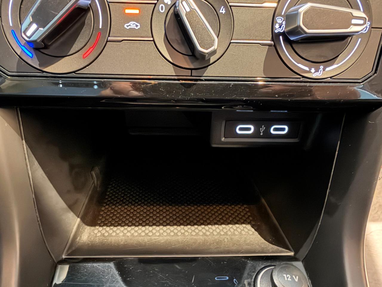 Volkswagen T-Cross 1.0 TSI Style BMT