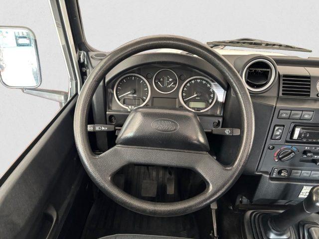 LAND ROVER Defender 90 2.2 TD4 Station Wagon N1