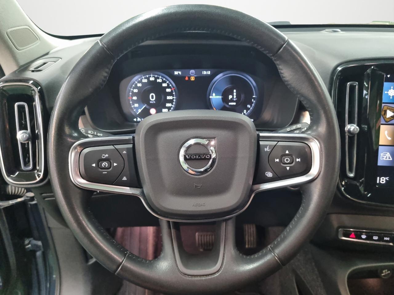 Volvo XC40 T4 Recharge Plug-in Hybrid Inscription Expression