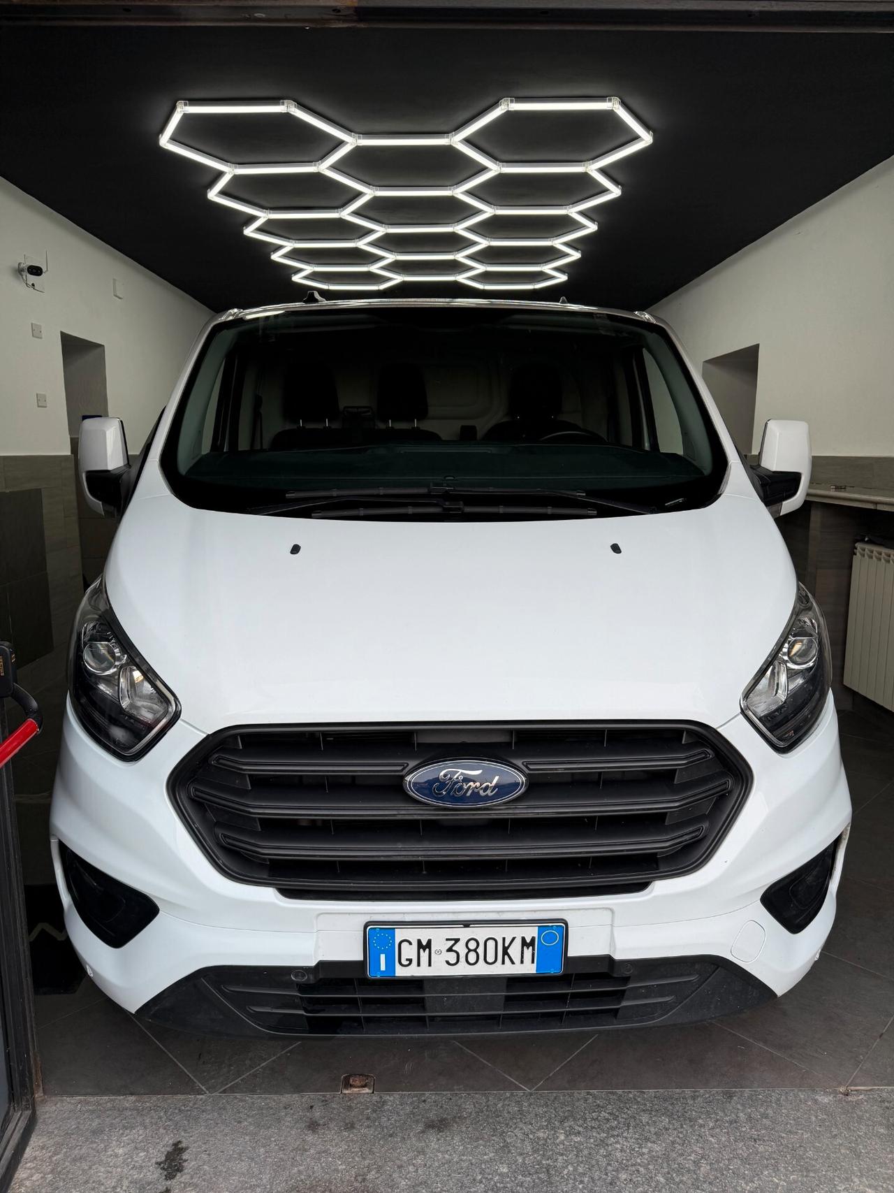 Ford Transit Custom 280 2.0 EcoBlue 130 aut. PC Furgone Titanium