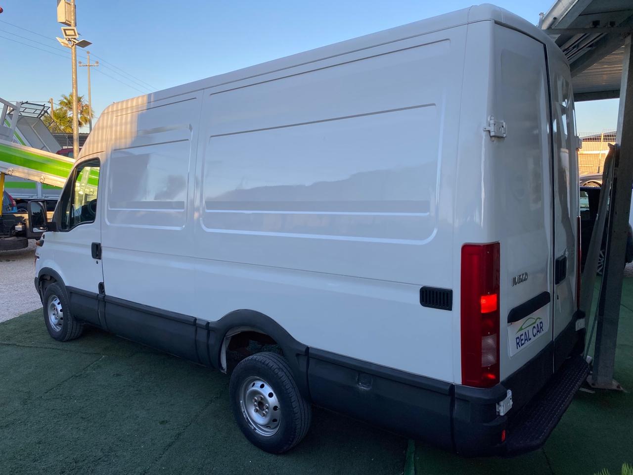 Iveco Daily 2.3 35S12 Furgone