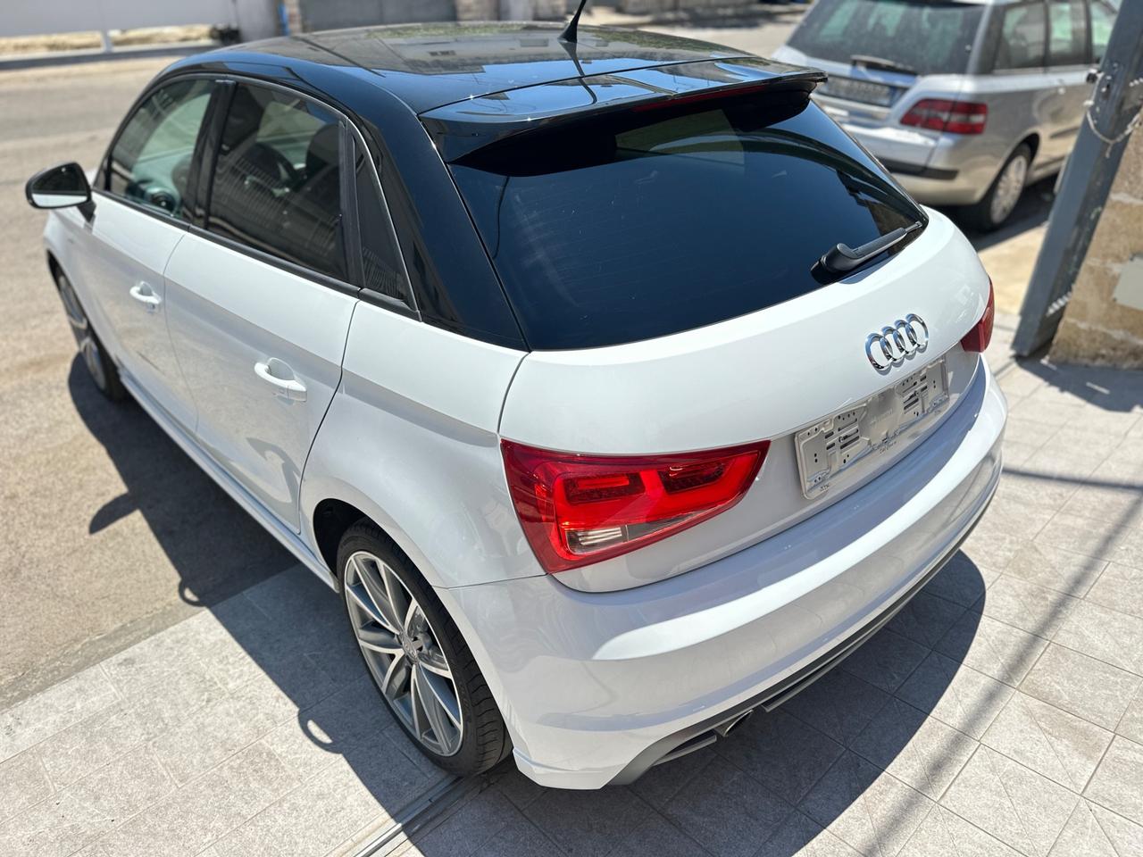 Audi A1 SPB 1.6 TDI S-LINE-2014 XENO/18”