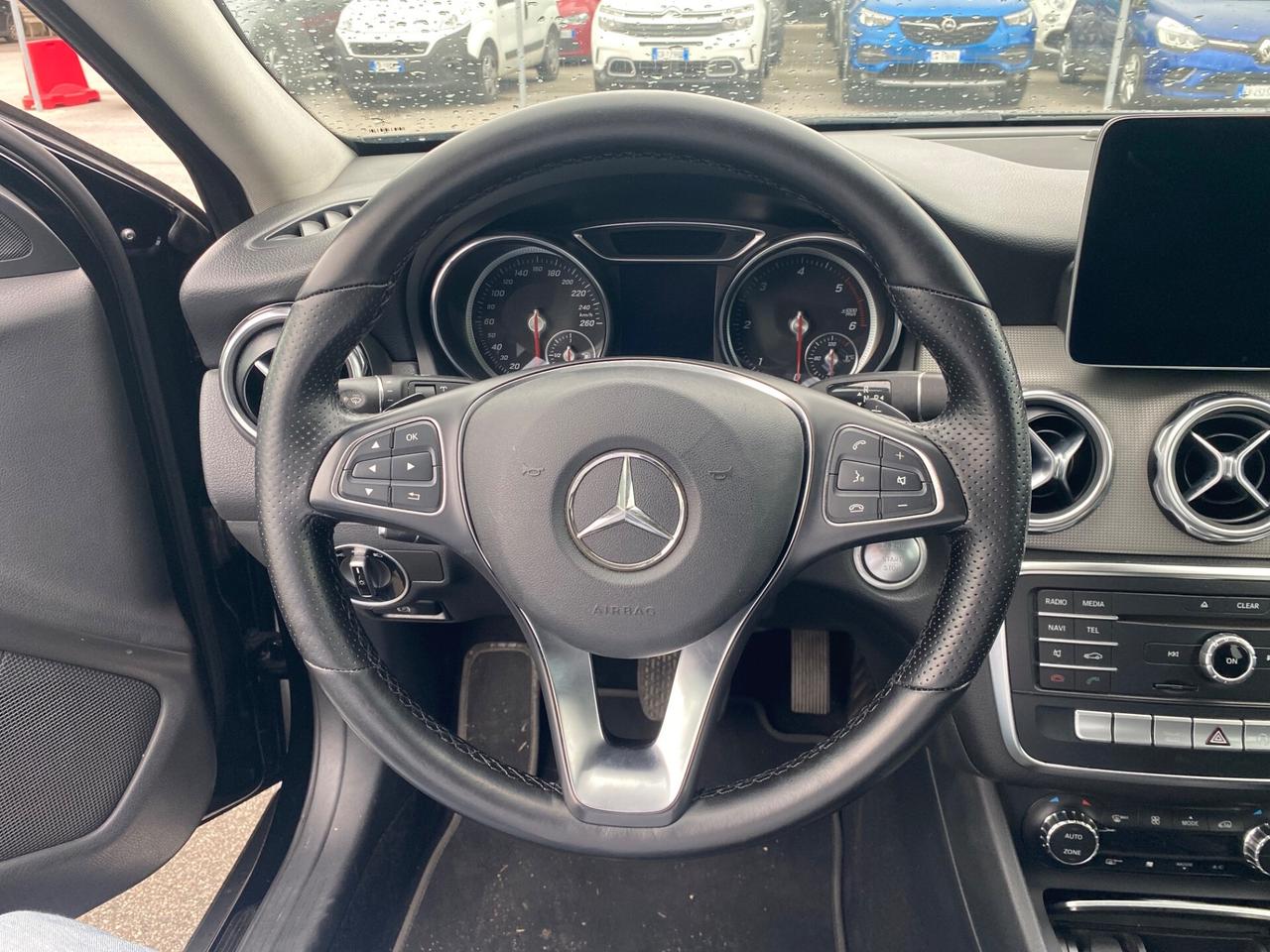 Mercedes GLA 200 d Automatic Sport Pelle Xenon