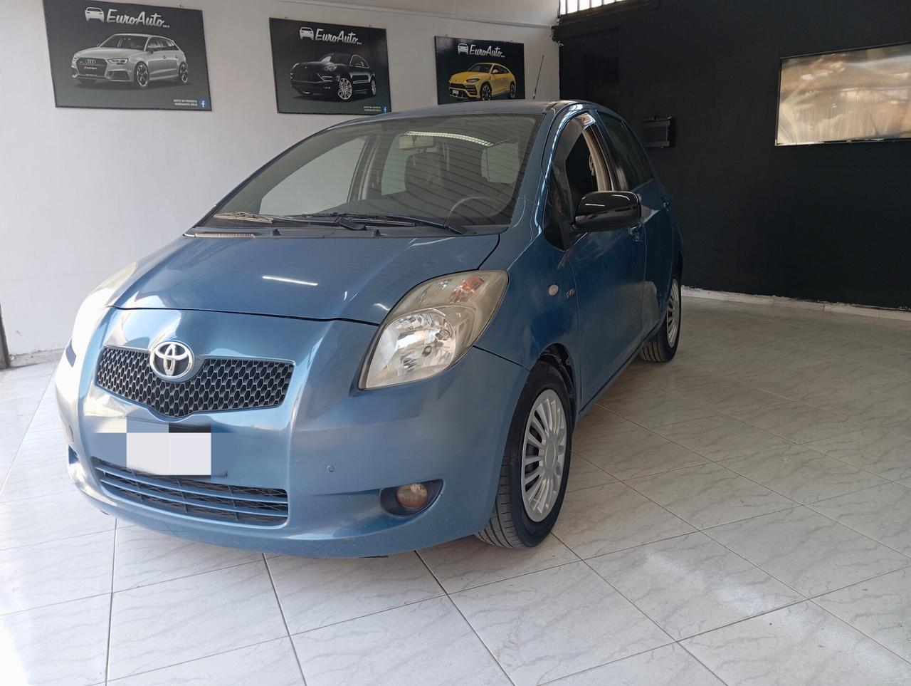 Toyota Yaris 1.4 Diesel 2009 CON GARANZIA
