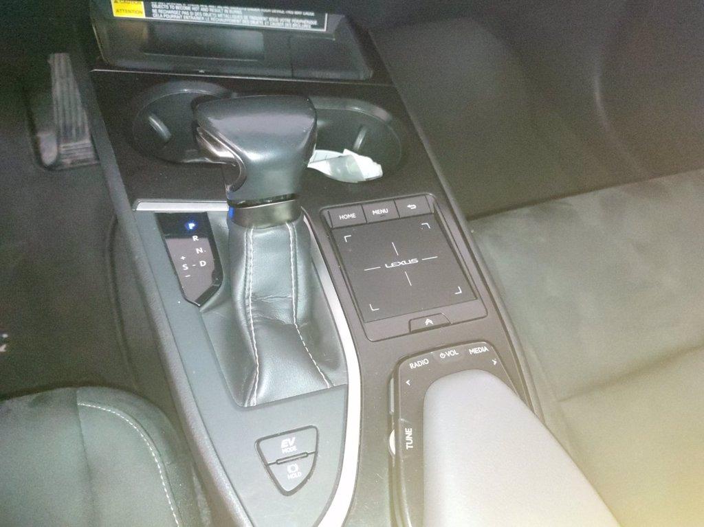 LEXUS Ux 250h 2.0 premium 2wd cvt del 2020