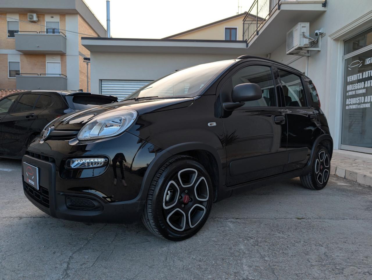 Fiat Panda 1.0 Hybrid 2021 PARI AL NUOVO