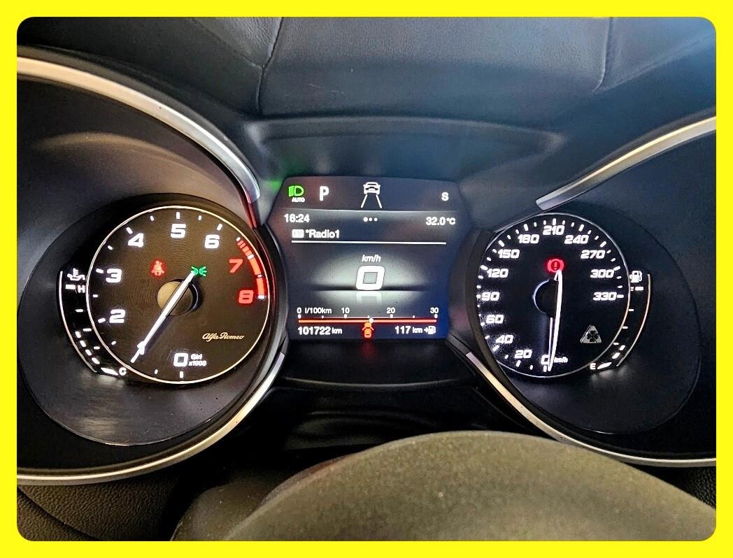Alfa Romeo Stelvio 2.9 Bi-Turbo V6 510 CV AT8 Quadrifoglio