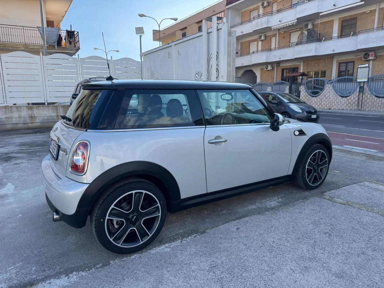 Mini Cooper D 2.0 DIESEL 110CV 2012