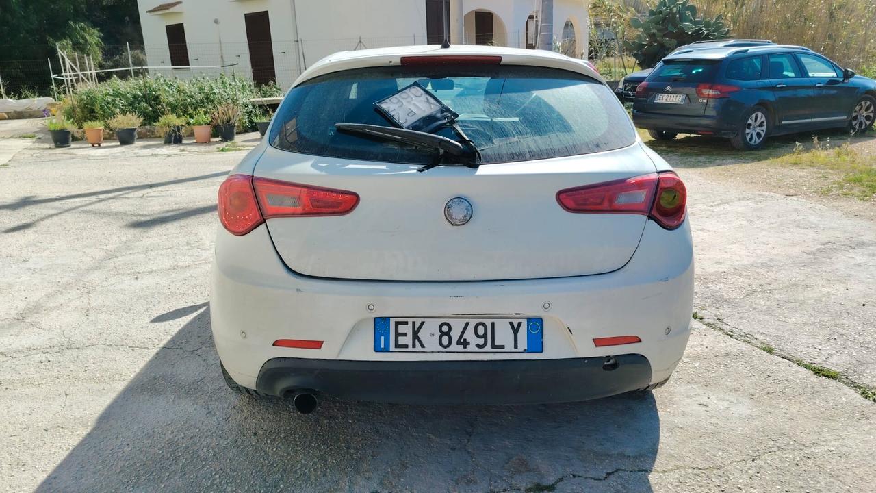 Alfa Romeo Giulietta 1.6 JTDm-2 105 CV Progression