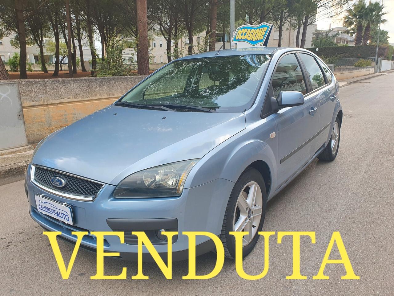 Ford Focus 1.6 TDCi 90CV Adatta a Neopatentati