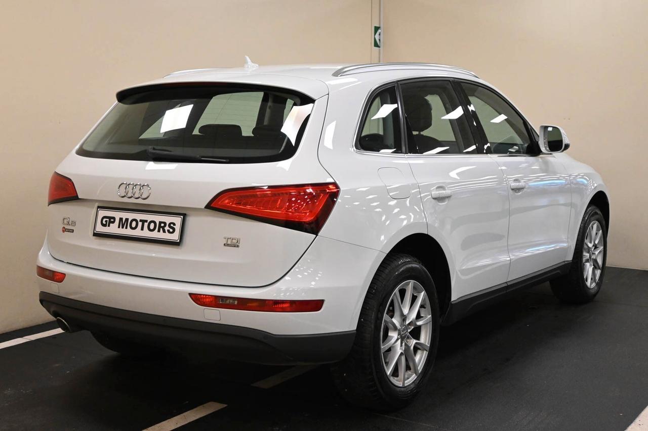 AUDI Q5 1ª serie Q5 2.0 TDI 177CV quattro S tr...