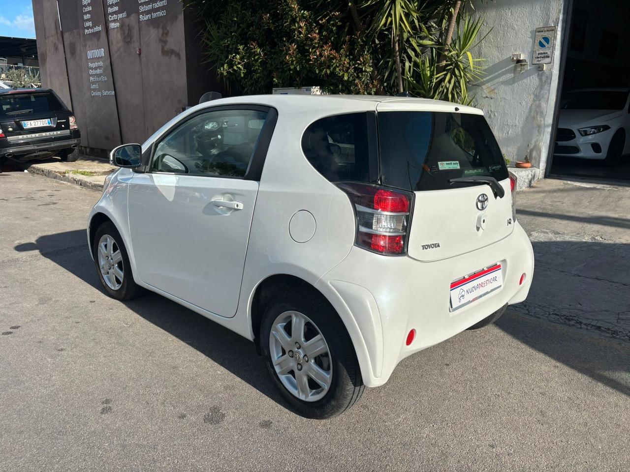 Toyota iQ 1.0