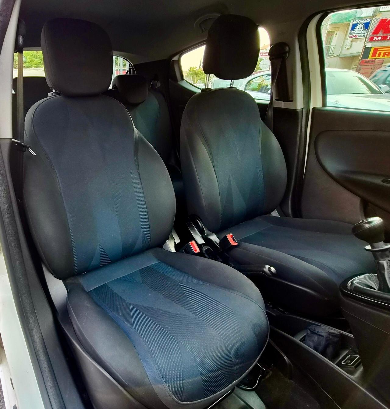 Lancia Ypsilon 1.2 69 CV 5 porte GPL Ecochic Gold