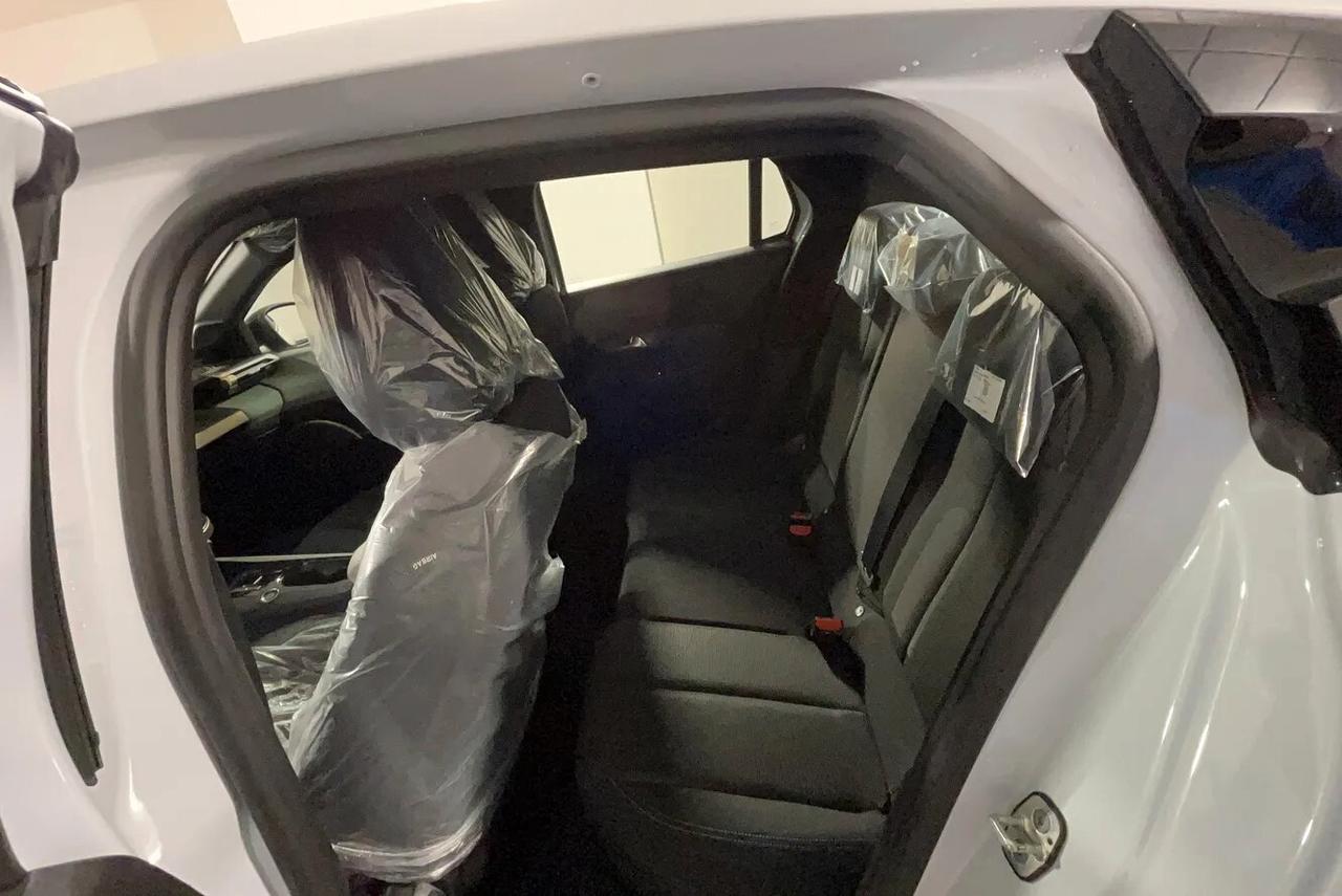 Lancia Ypsilon Hybrid e-DCT KM 0