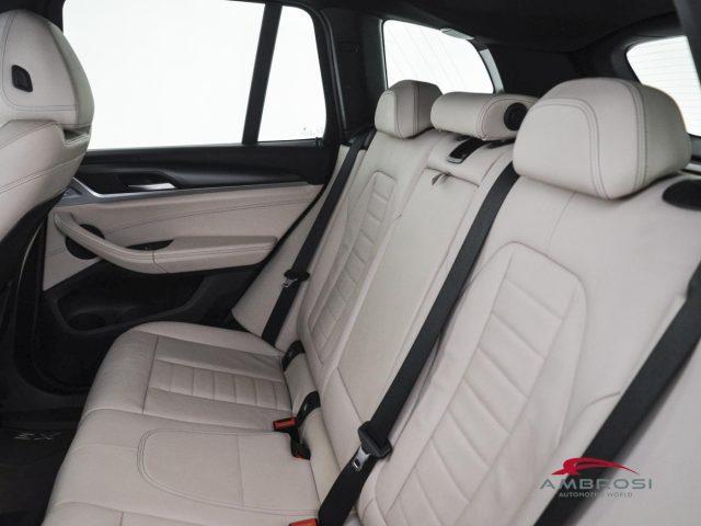 BMW X3 xdrive20d mhev 48V Msport auto