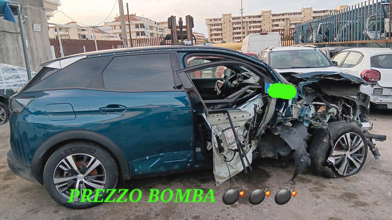 Peugeot 3008 ALLURE INCIDENTATA SINISTRATA MONDIALCARS 023