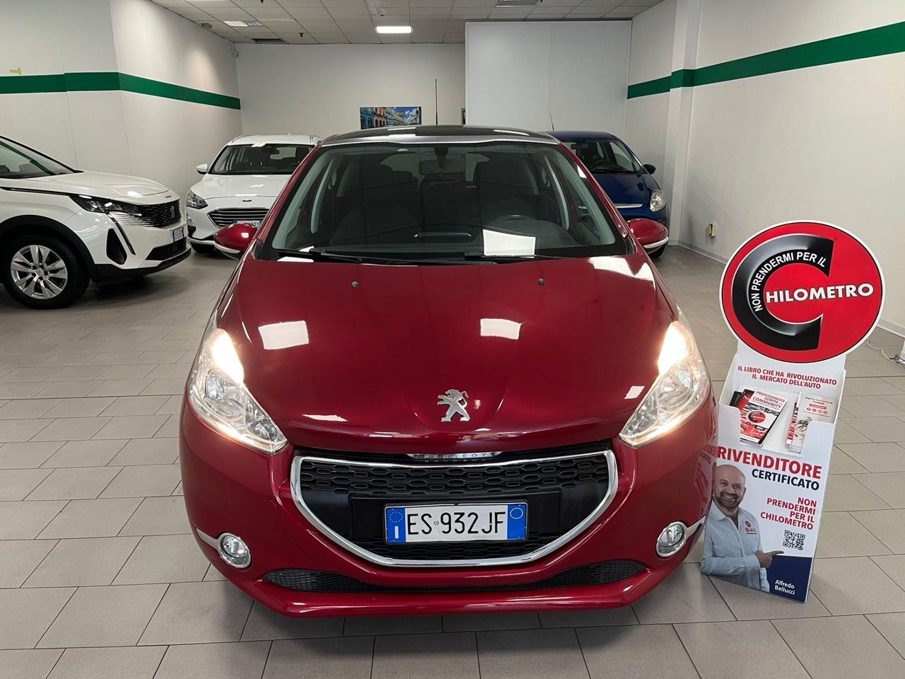 Peugeot 208 1.2 VTi 82 CV 5 porte Allure
