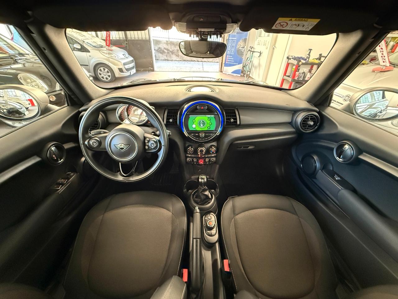 Mini One Cabrio 1.5 - SERVICE MINI