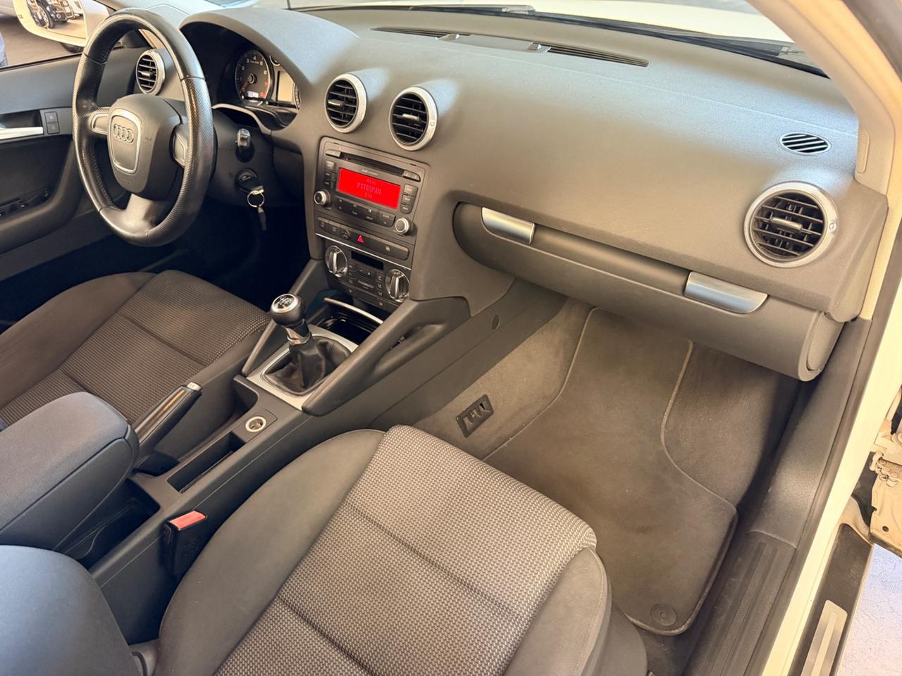 Audi A3 SPB 1.4 16V TFSI Attraction