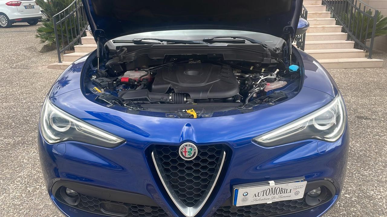 Alfa Romeo Stelvio 2.2 Turbodiesel 160 CV AT8 RWD Sprint