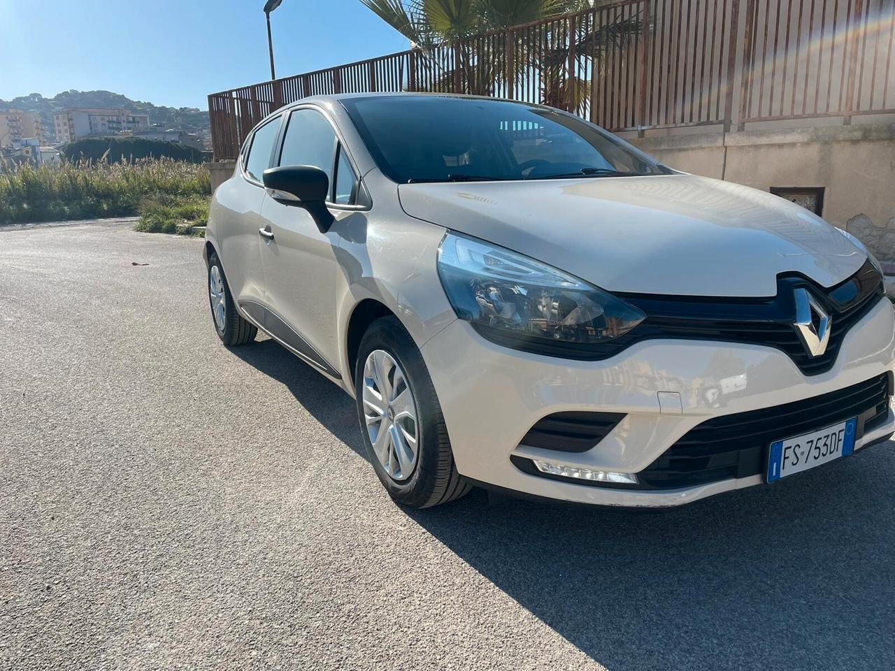 Renault Clio 1.5 dCi 8V 75CV Start&Stop 5 porte Van Energy