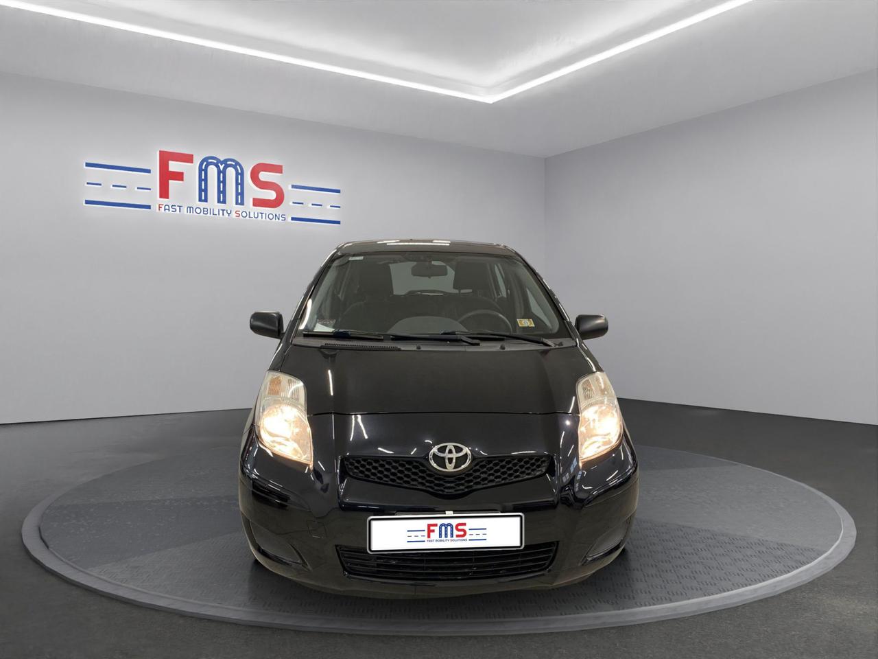 Toyota Yaris 5p 1.0 Now