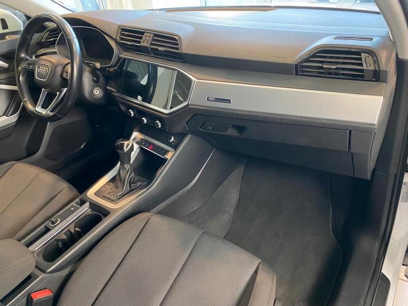 Audi Q3 35 2.0 tdi Business