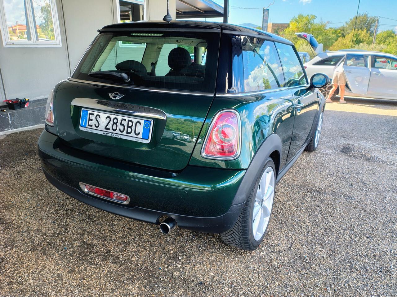 Mini 1.6 Benz. One OK NEOPATENTATI