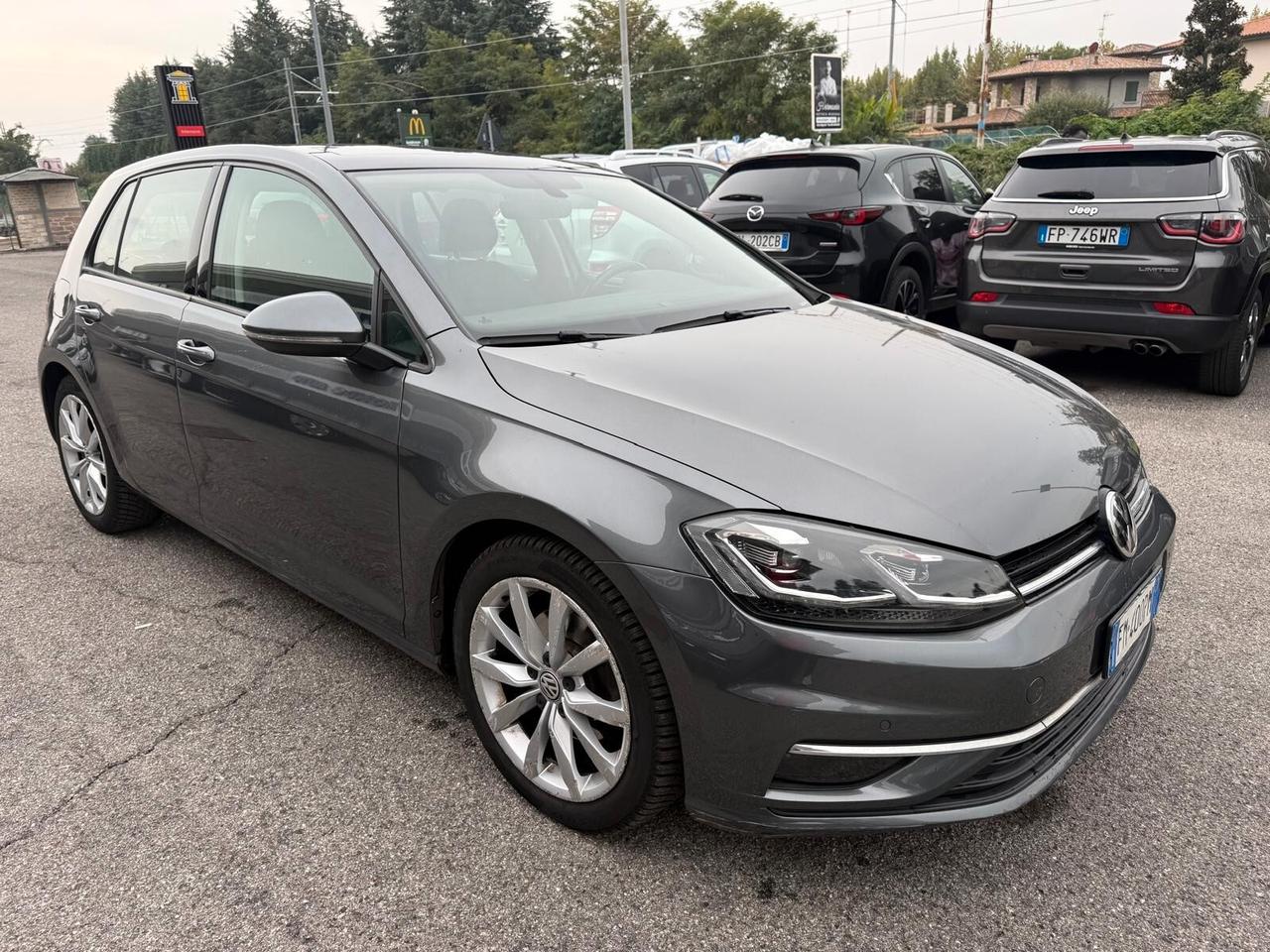Volkswagen Golf 5p 1.4 tsi Business 125cv *VIRTUAL COCKPIT* *TETTO*